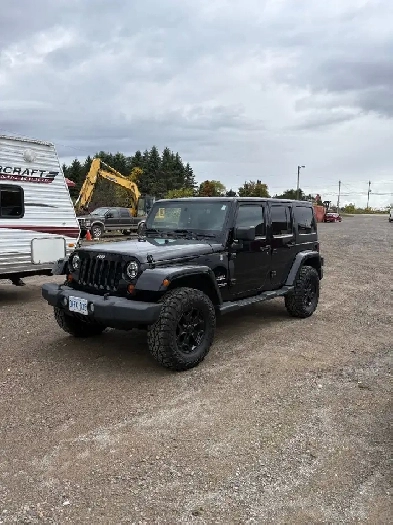 2012 Jeep Wrangler Unlimited Sahara Image# 1
