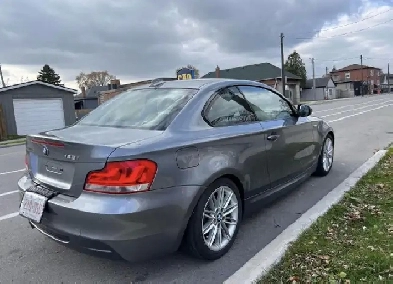 2012 BMW 1 Series Image# 1