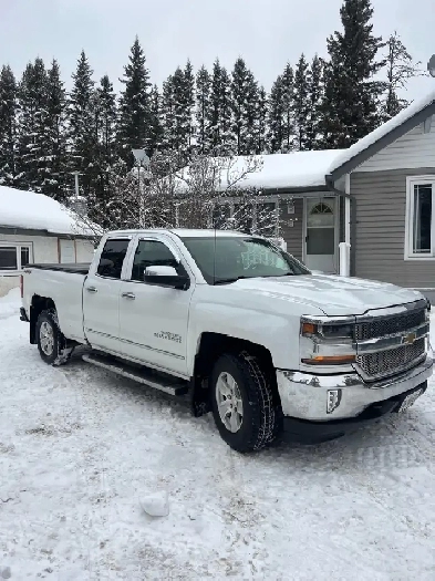 2017 Chevy Silverado Image# 1