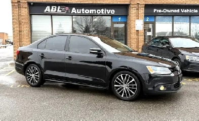 2013 VW Jetta 2.5L SunroofLeather Image# 1