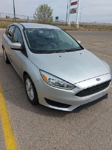 2016 Ford Focus Hatchback Image# 1