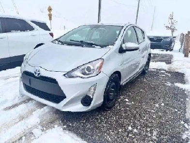 2017 Toyota Prius C 5dr HB Image# 1