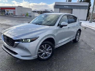 Mazda CX-5 Signature 2.5T 2022 | Freins & Pneus neufs Image# 1