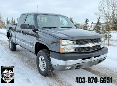 2004 Chevrolet Silverado 2500HD LS 4x4 LB7 Diesel VERY CLEAN Image# 1