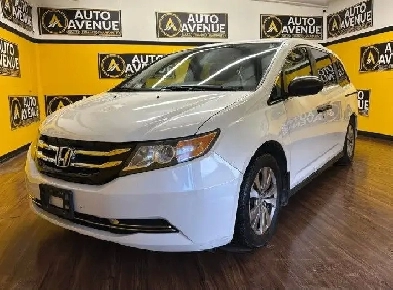 2015 Honda Odyssey SE - BACKUP CAMERA! BLUETOOTH! Image# 1