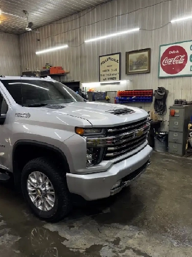 2022 Chevy high country 3500 Image# 1