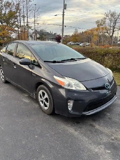2012 Toyota Prius Hybrid Image# 1