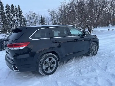 2017 Toyota Highlander (Limited) Image# 1