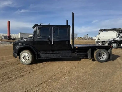 Freightliner FL70 Image# 1