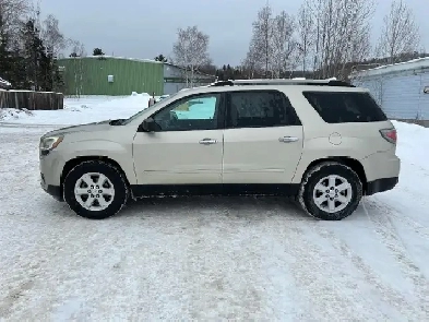 2013 GMC Acadia 7 passenger