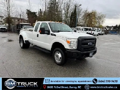 2016 Ford F-350 Ext Cab / 8 Ft Long Box / Dually / 4x4 Image# 1