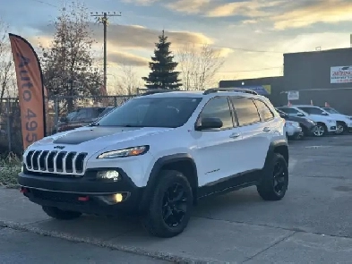 2018 Jeep Cherokee Trailhawk/4X4/FINANCEMENT DISPONIBLE Image# 1