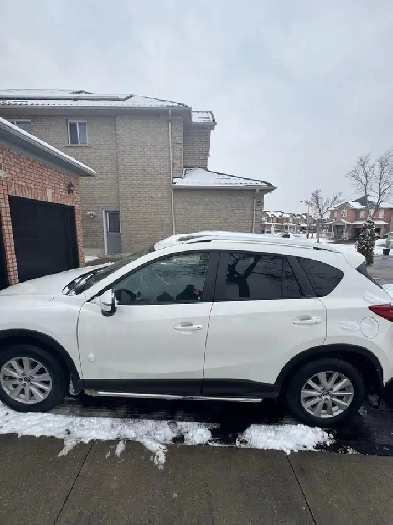 SELLING 2015 MAZDA CX-5 IN AMAZING CONDITION - NO ACCIDENTS Image# 1