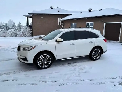 2017 Acura MDX Tech AWD SUV - One Owner Image# 1