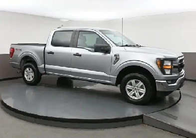 2023 Ford F150 XLT 4x4 Crew Android Auto  Apple CarPlay Back