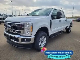 2026 Ford F-350 XLT 4WD Crew Cab 8' Box Image# 1