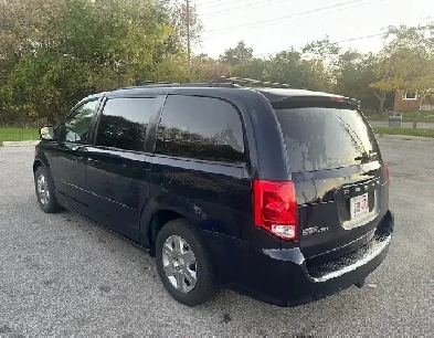 12 GRAND CARAVAN SXT 3.6L FWD 187K Clean Title Safety 2 yr Wrnty Image# 1