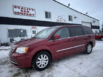 2014 Chrysler Town  Country Touring