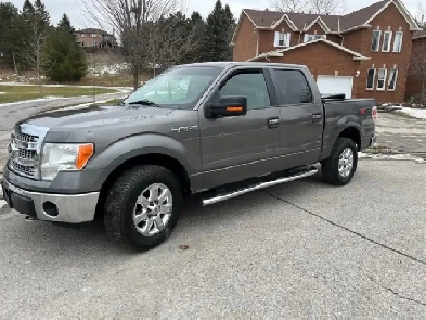 2013 Ford F-150 crew cab in great shape Image# 1