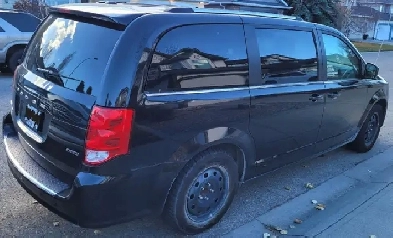 For Sale - 2020 Dodge Grand Caravan Crew Plus Image# 1