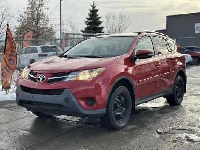 2015 Toyota RAV4 LE Image# 1