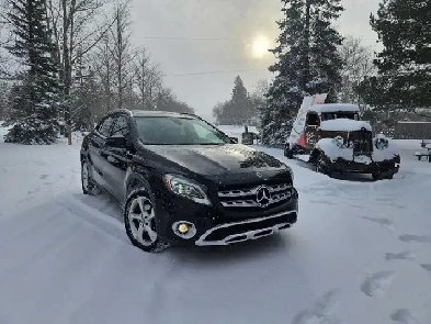 2020 Mercedes-Benz GLA250 Image# 1