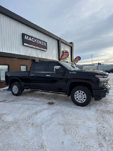 2023 Chevrolet 3500HD High Country Image# 1