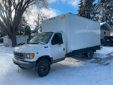 2002 ford e350 cube van / cube truck Image# 1