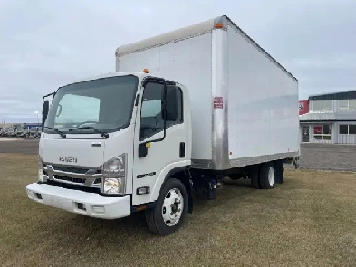 2018 Isuzu NRR diesel 20ft body with Power lift gate Image# 1
