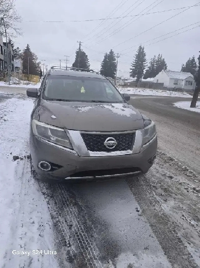 Nissan pathfinder Image# 1