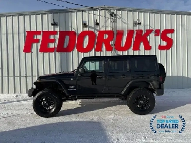 2014 Jeep Wrangler Unlimited Sahara 4WD Image# 1