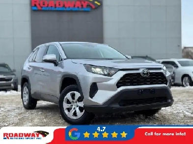 2024 Toyota RAV4 LE HEATED SEATS  APPLE CARPLAY  BLINDSPOT
