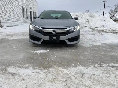 2016 Honda civic Image# 1