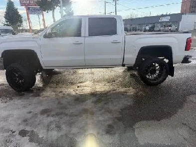 2016 GMC Sierra 1500 SLE 4WD Crew Cab 1435 SLE  Clean History