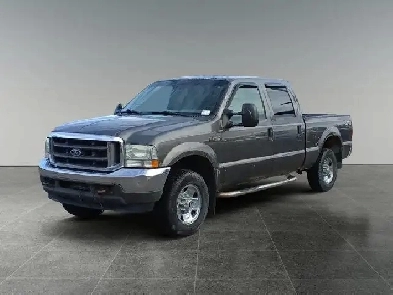 2004 Ford Super Duty F-250 Crew Cab 156 4WD XL Image# 1