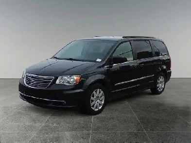 2015 Chrysler Town  Country Touring