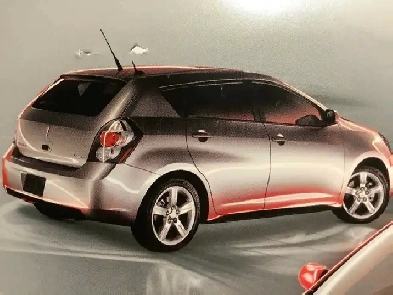 voiture pontiac vibe 2010 grise argent de base  18 L manuel