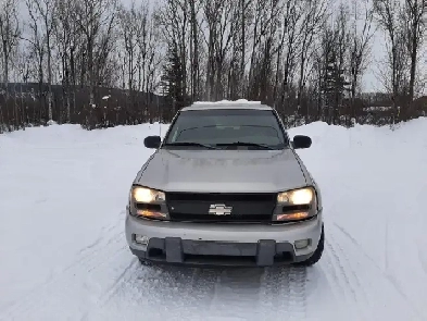 2004 CHEVY TRAILBLAZER 4X4 Image# 1