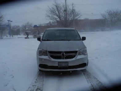 2015 Dodge Caravan 143965km $6700.00 for sale Image# 1