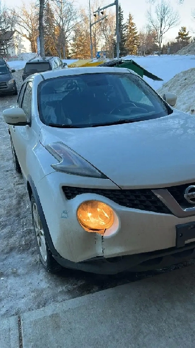 Selling My 2015 Nissan Image# 1