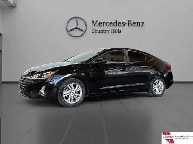 2020 Hyundai Elantra GT Preferred at No accidents excellent con