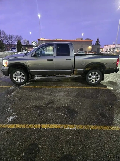 Dodge 3500 5.9 cummins Image# 1