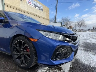 2018 Honda Civic Sport Touring Image# 1