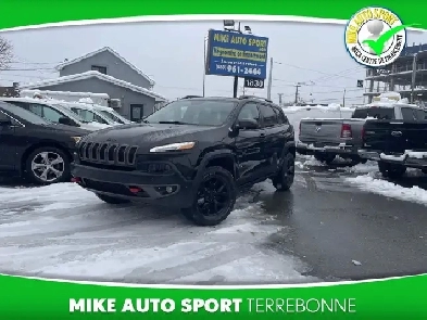 2015 Jeep Cherokee Trailhawk 4 portes 4 roues motrices! Image# 1