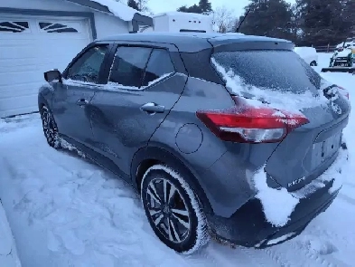 2019 Nissan Kicks SV Image# 1