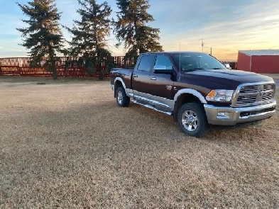 2012 Dodge Laramie 2500 Diesel (Low Km) Image# 1