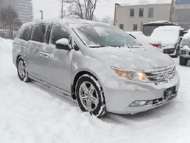 2012 Honda Odyssey Touring Image# 1