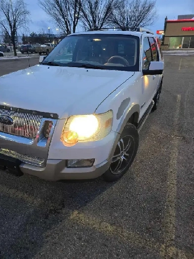 2006 ford explorer Image# 1