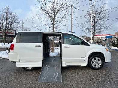 2020 Dodge Grand Caravan SE WHEELCHAIR VAN-POWER RAMP-ONLY 94KMS Image# 1