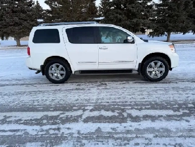 2011 Nissan Armada Platinum  Pkg Image# 1